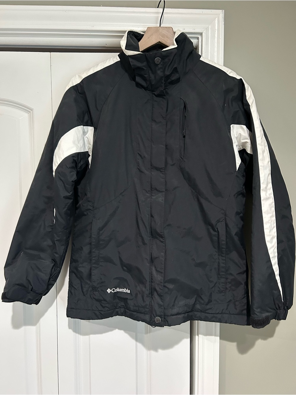 Columbia Black and White Ski Jacket